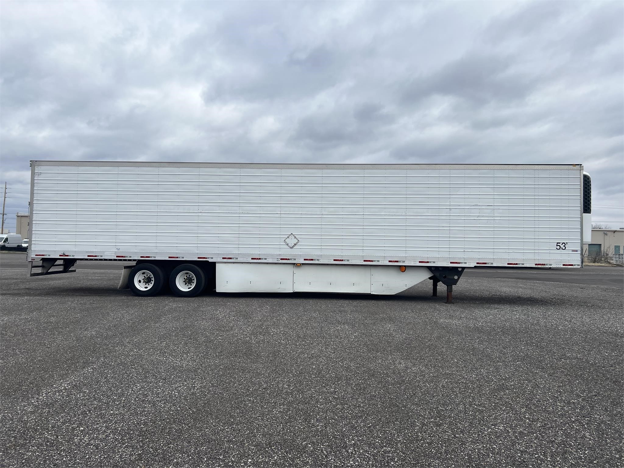 2015 UTILITY 48' MULTI-TEMP REEFER - image 4 of 6