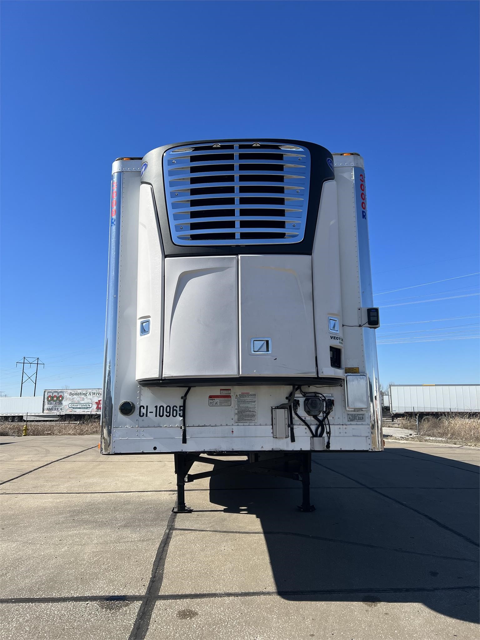 2019 UTILITY 3000R REEFER - image 2 of 6