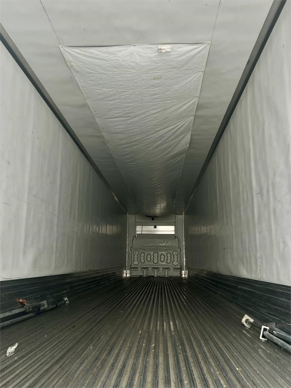 2014 UTILITY 3000R REEFER - image 6 of 6